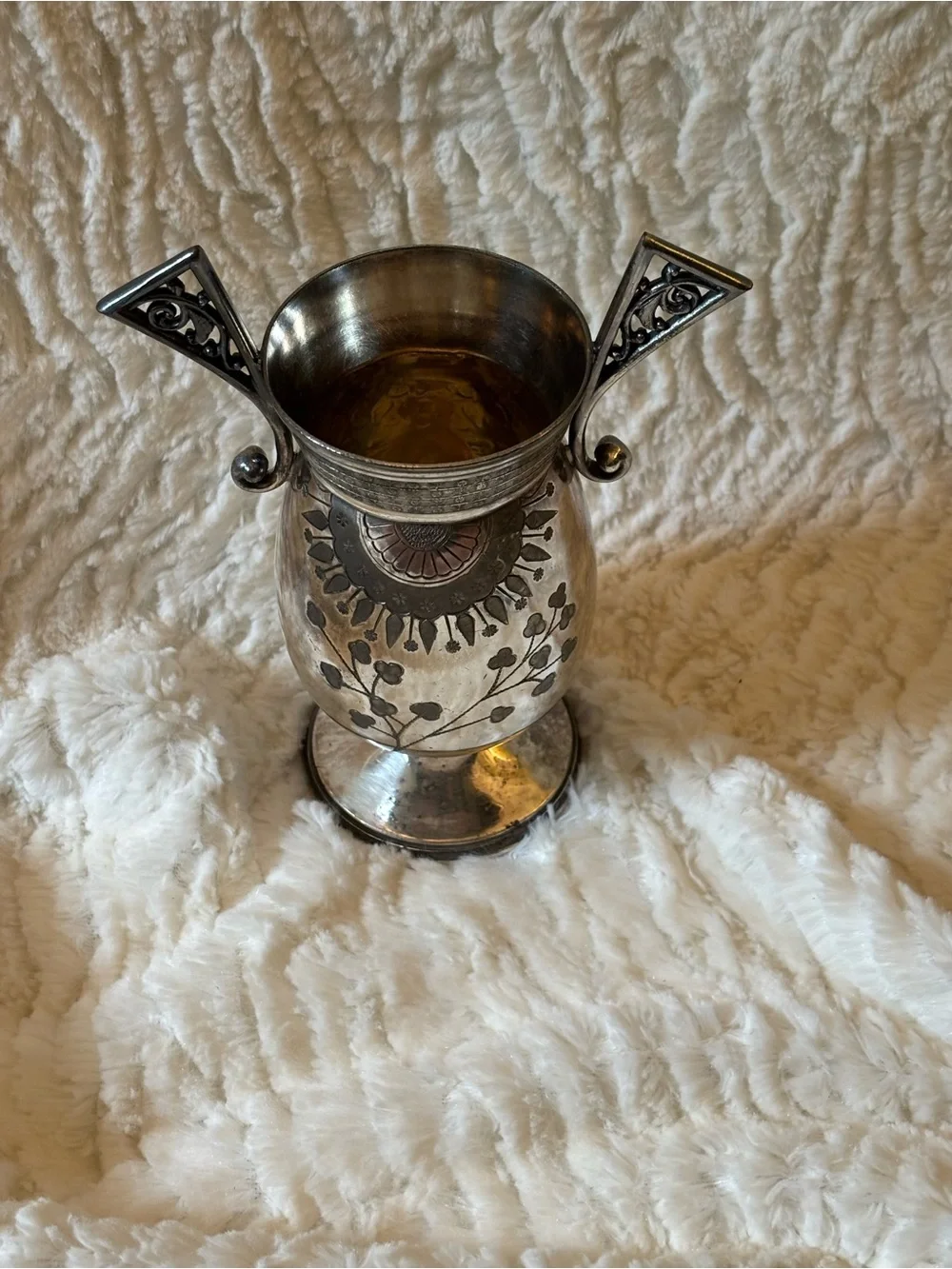 Vintage Meriden B. Company silverplate vase/urn